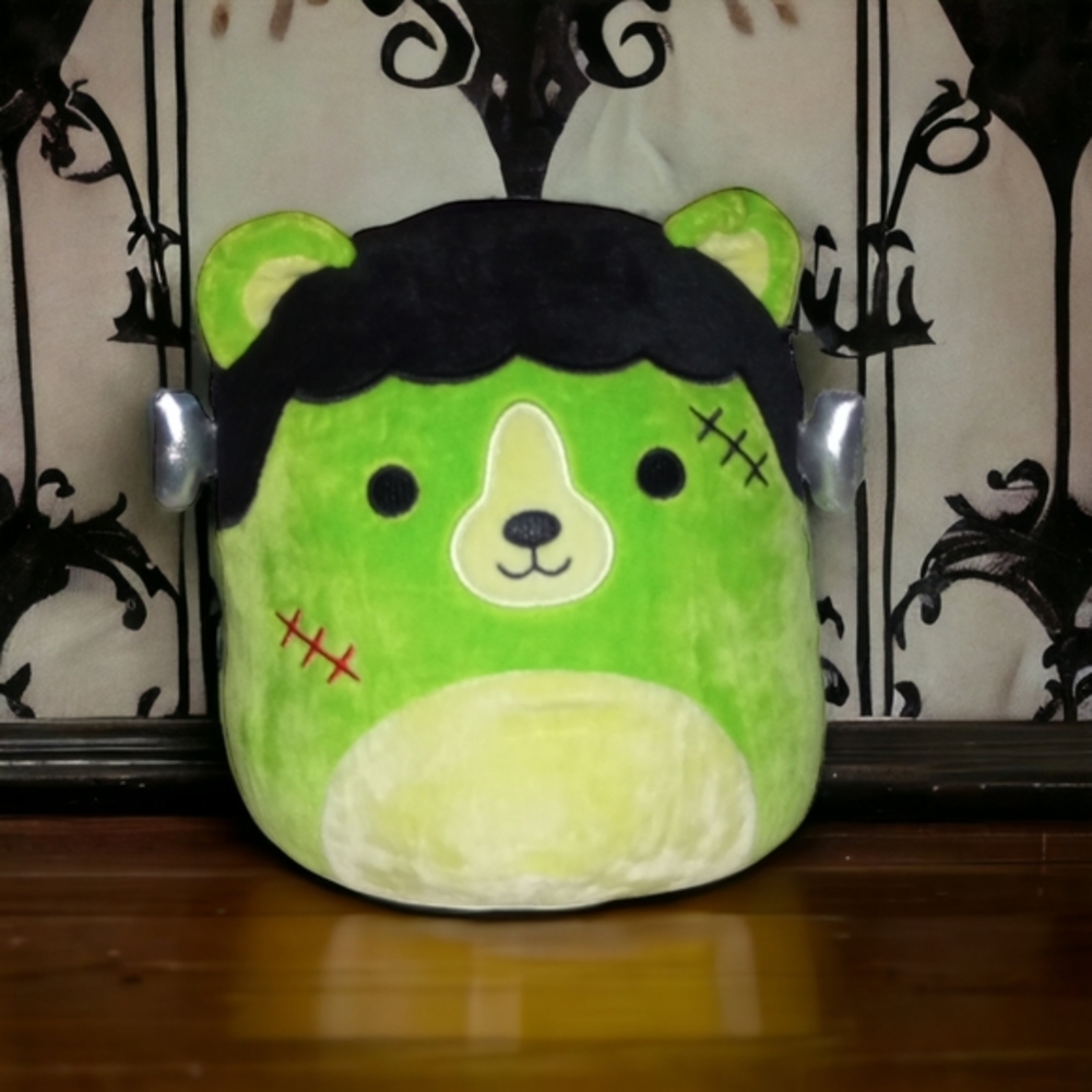 Len the Monster Bear 8” Halloween Squishmallow